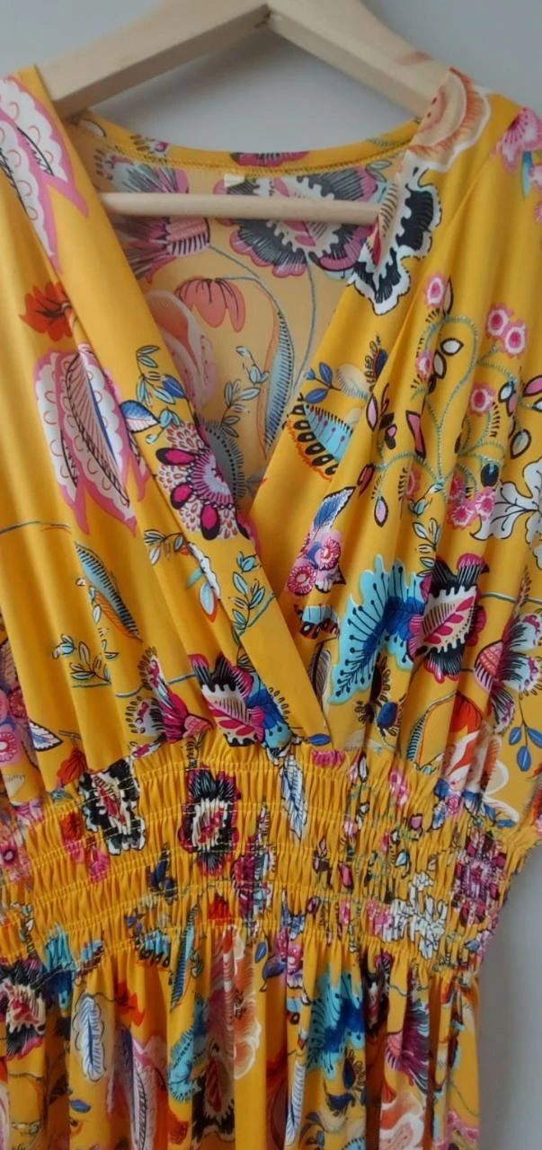 Vestido Floral Amarelo de Verão com Cintura Elástica, tamanho G/GG – photo 2